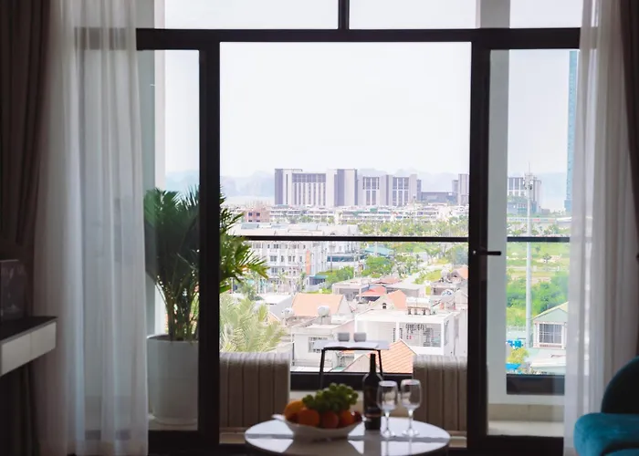 Mare Monti Villa&hotel Hạ Long